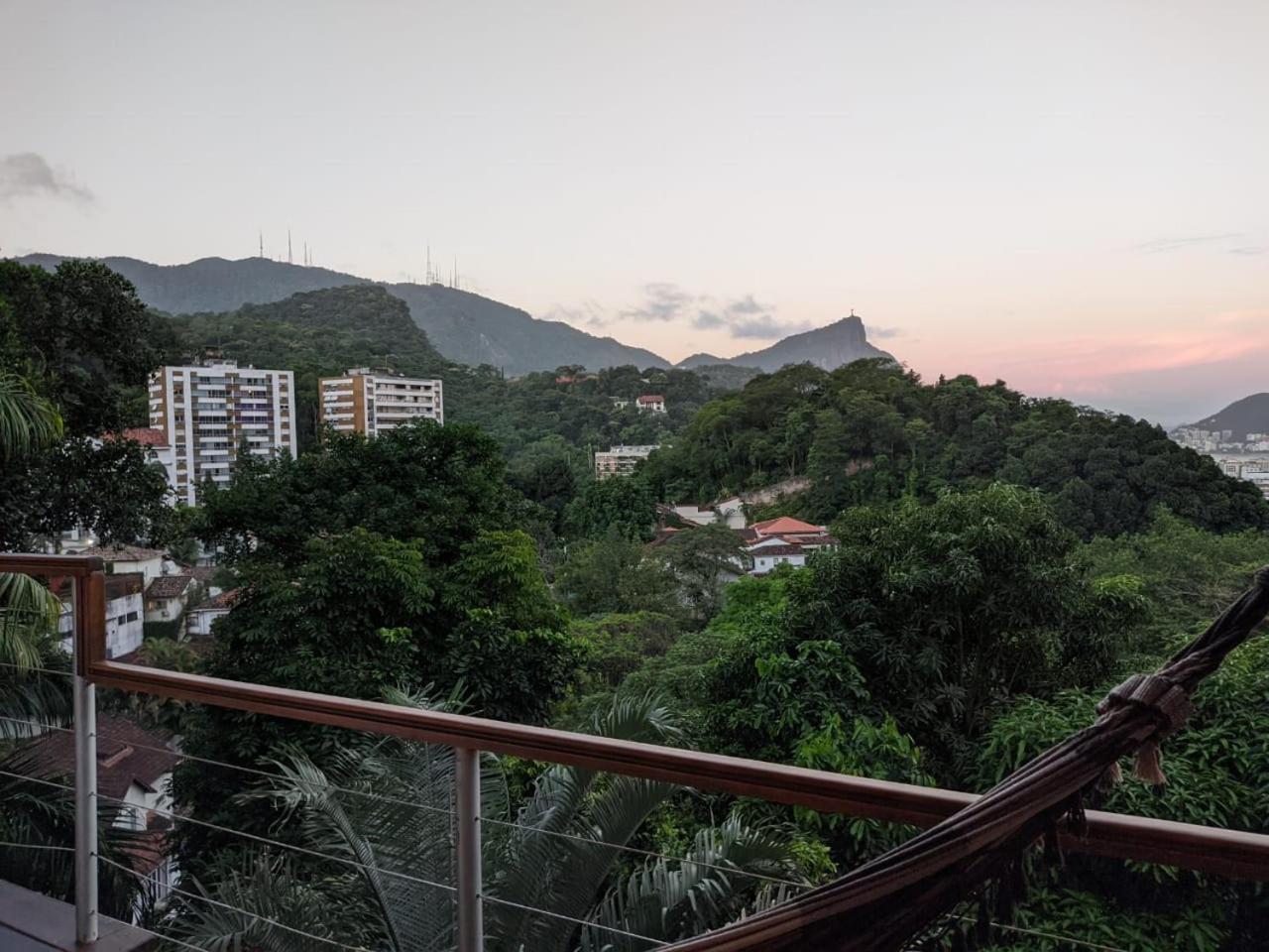 Gavea Sunset Apartahotel